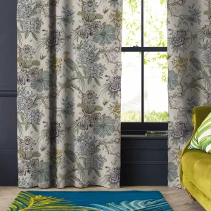 P105 CURTAINS