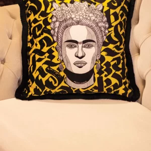 CUSHION / EY286