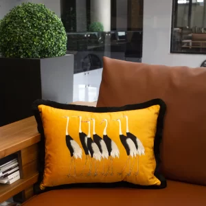 CUSHION / EY269
