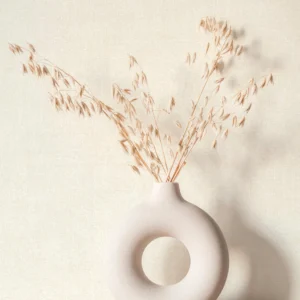 Whiteline décor wallpaper