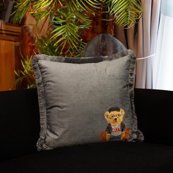 CUSHION / EY390