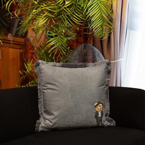 CUSHION / EY391