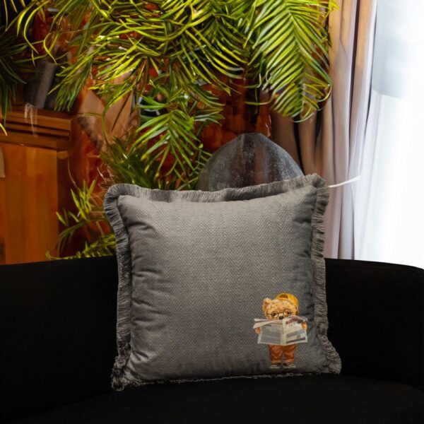 CUSHION / EY393