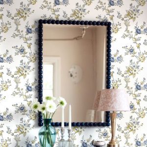 Alternative view of BLOOMING GARDEN